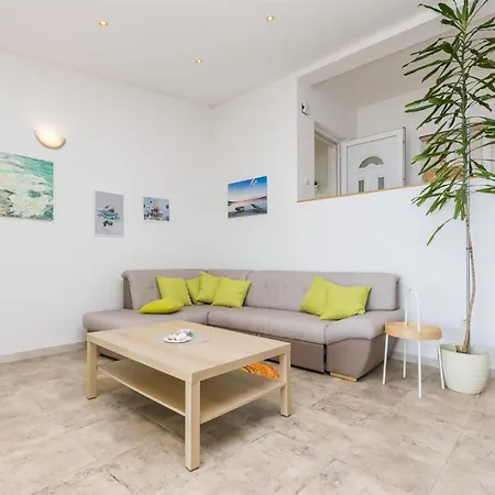 Apartment Dragana Lokva Rogoznica